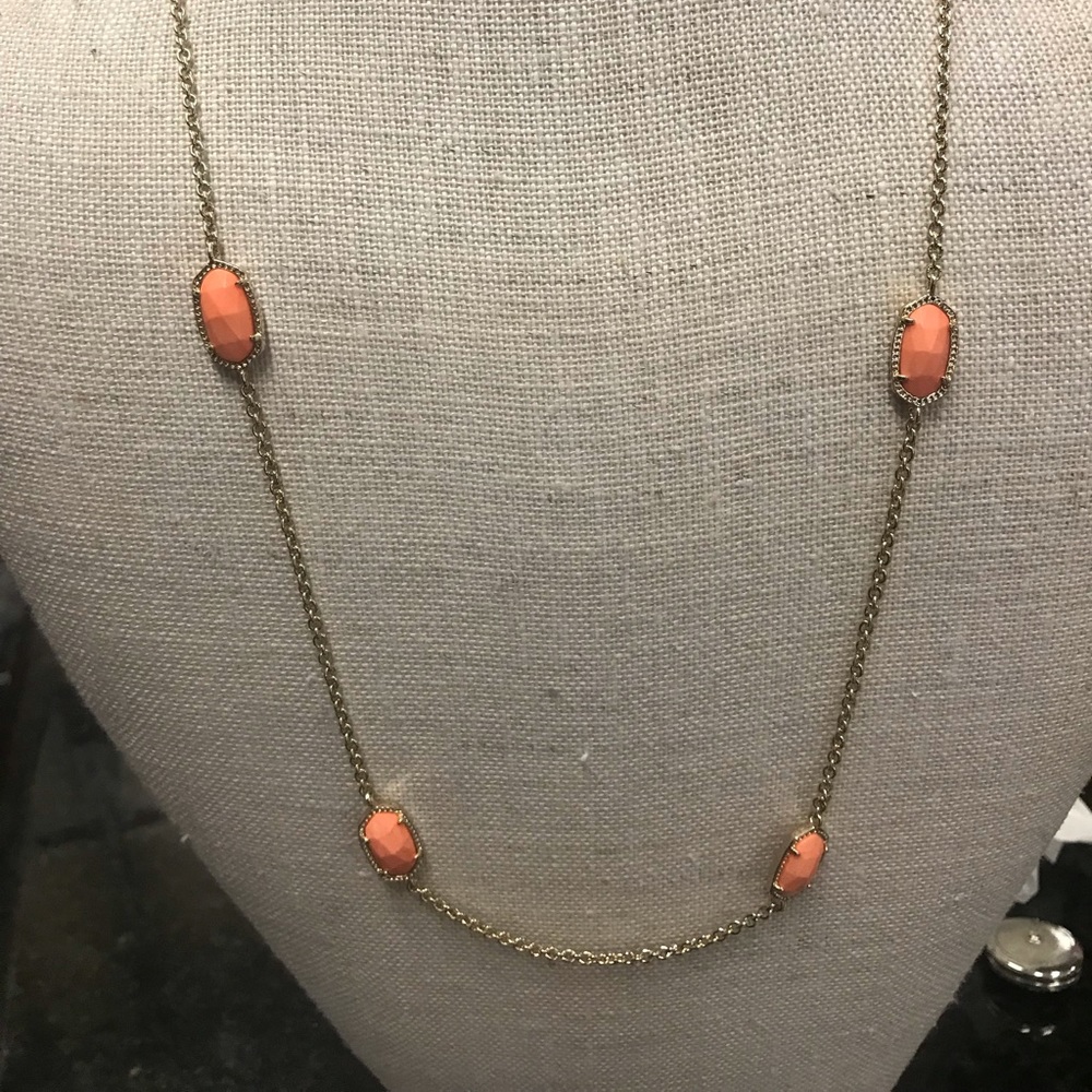 Kendra Scott Necklace